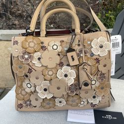 Coach Tea Rose Rogue 30