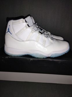 Legend blue 11 Men's size 9