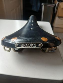Brooks B17 leather bike saddle....