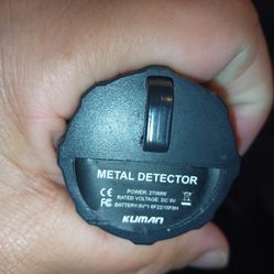 Metal detector