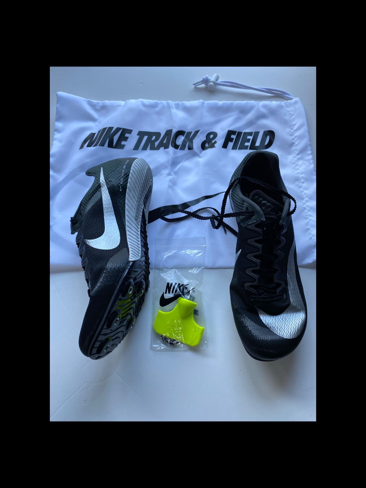 Nike Zoom Rival Sprint Black/Metallic silver w bag Men’s sz 8 NEW NO BOX