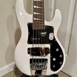 Jackson 5 String Bass