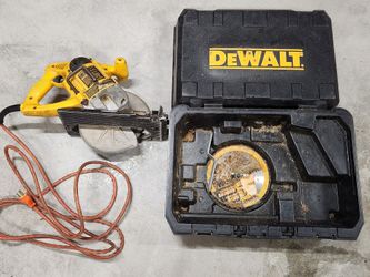 Dewalt DW378G 7 1/4 Framing Saw