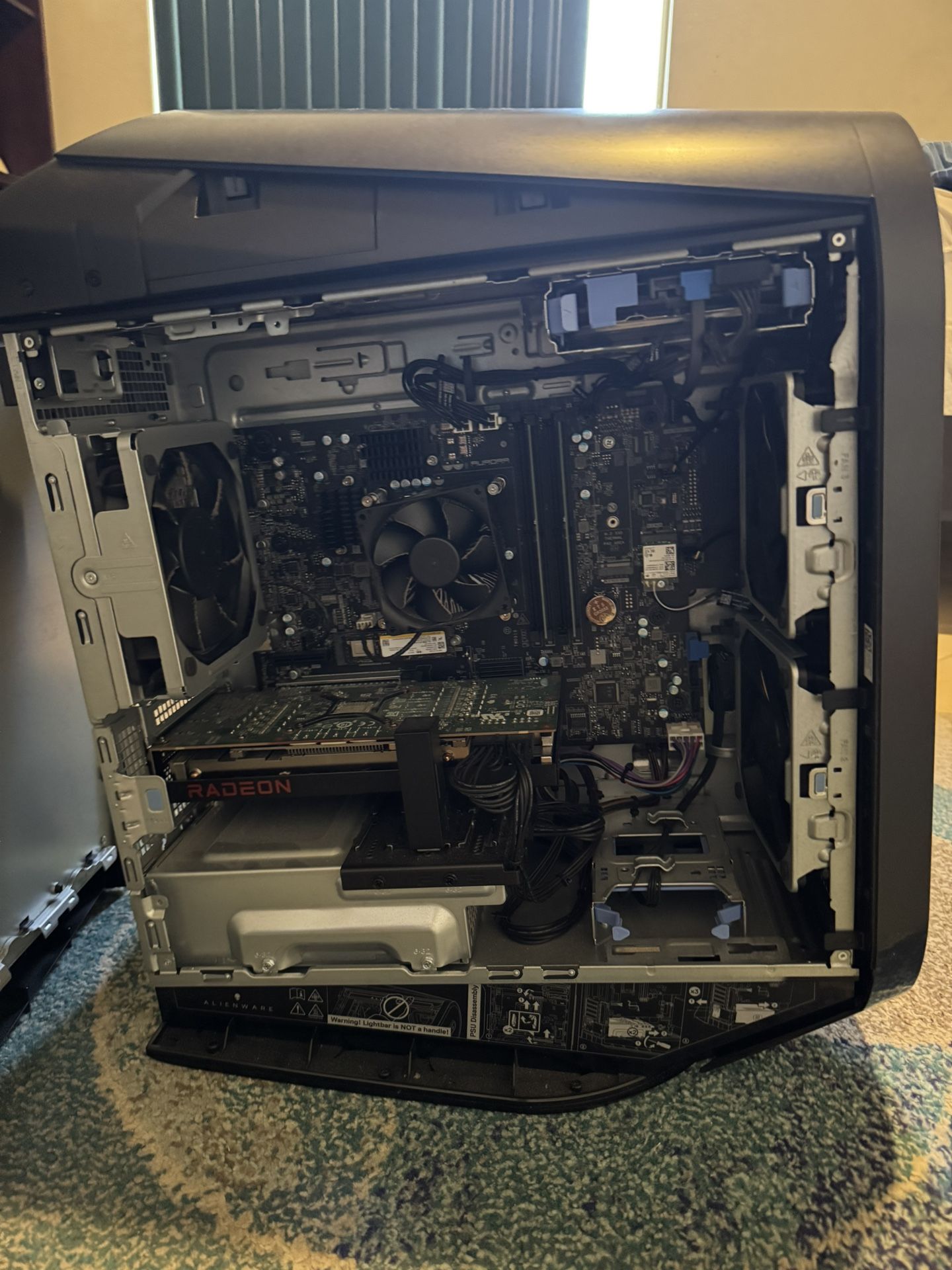 Alienware Aurora r13