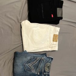 Men’s Jeans. Drop Prices