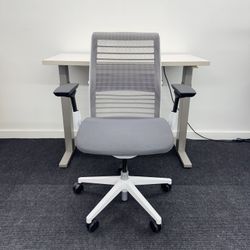 LIKE NEW STEELCASE THINK V2, WHITE FRAME, GRAY FABRIC, FULLY LOADED WITH LUMBAR SUPPORT! 