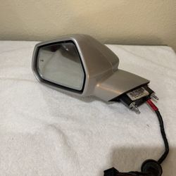 2016-2023 chevy camaro mirror 