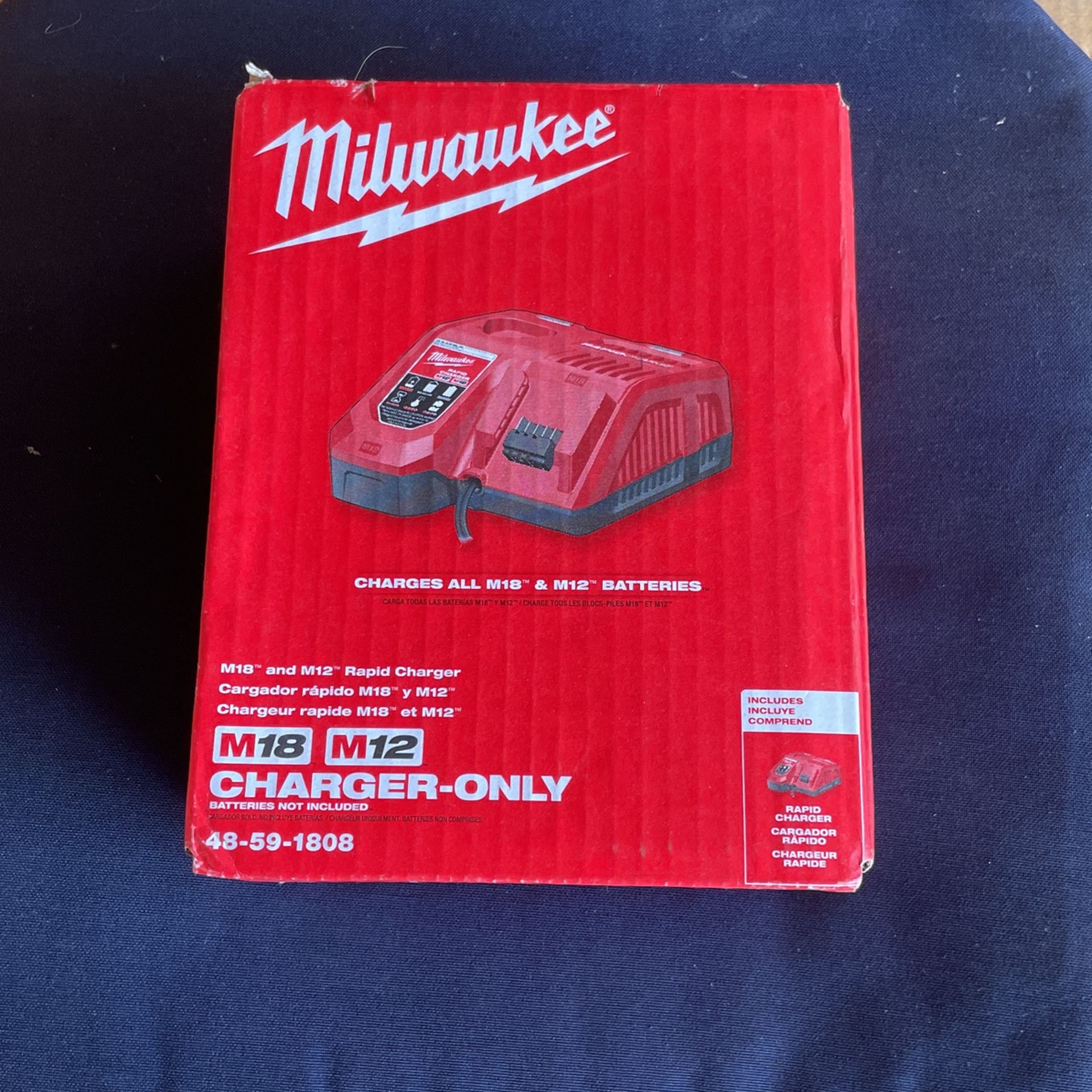 Milwaukee M18-M12 Rapid Charger NEW