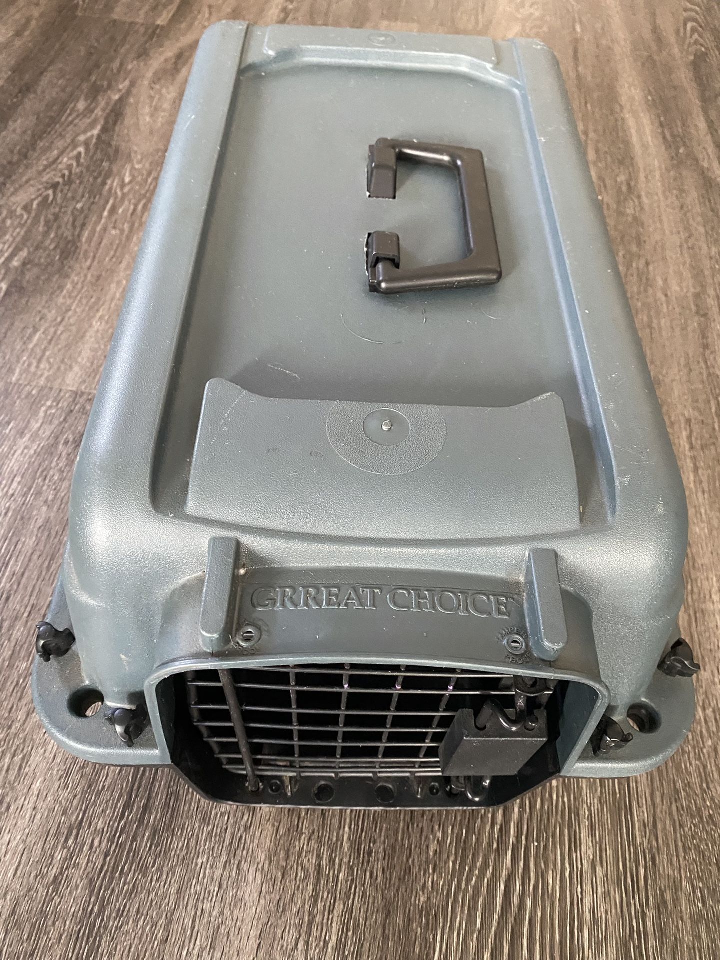 Dog Crate/ Dog Carrier