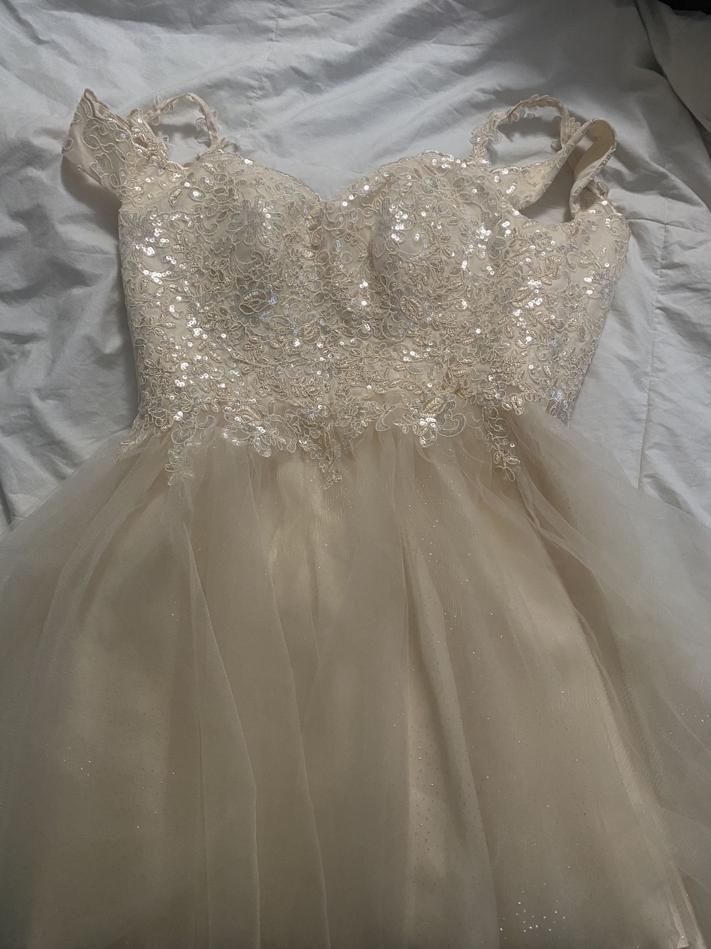 Sparkly Lace Applique Homecoming Dresses - www.ice4pros.com.br