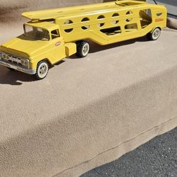 Vintage 1960's Tonka Car Hauler 