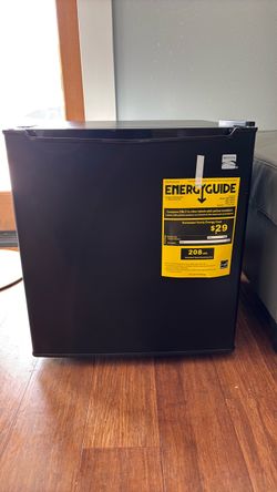 Mini Kenmore refrigerator