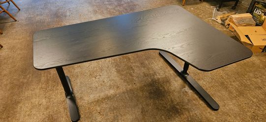 IKEA bekant desk