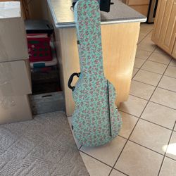 Guitar Jewelry Case