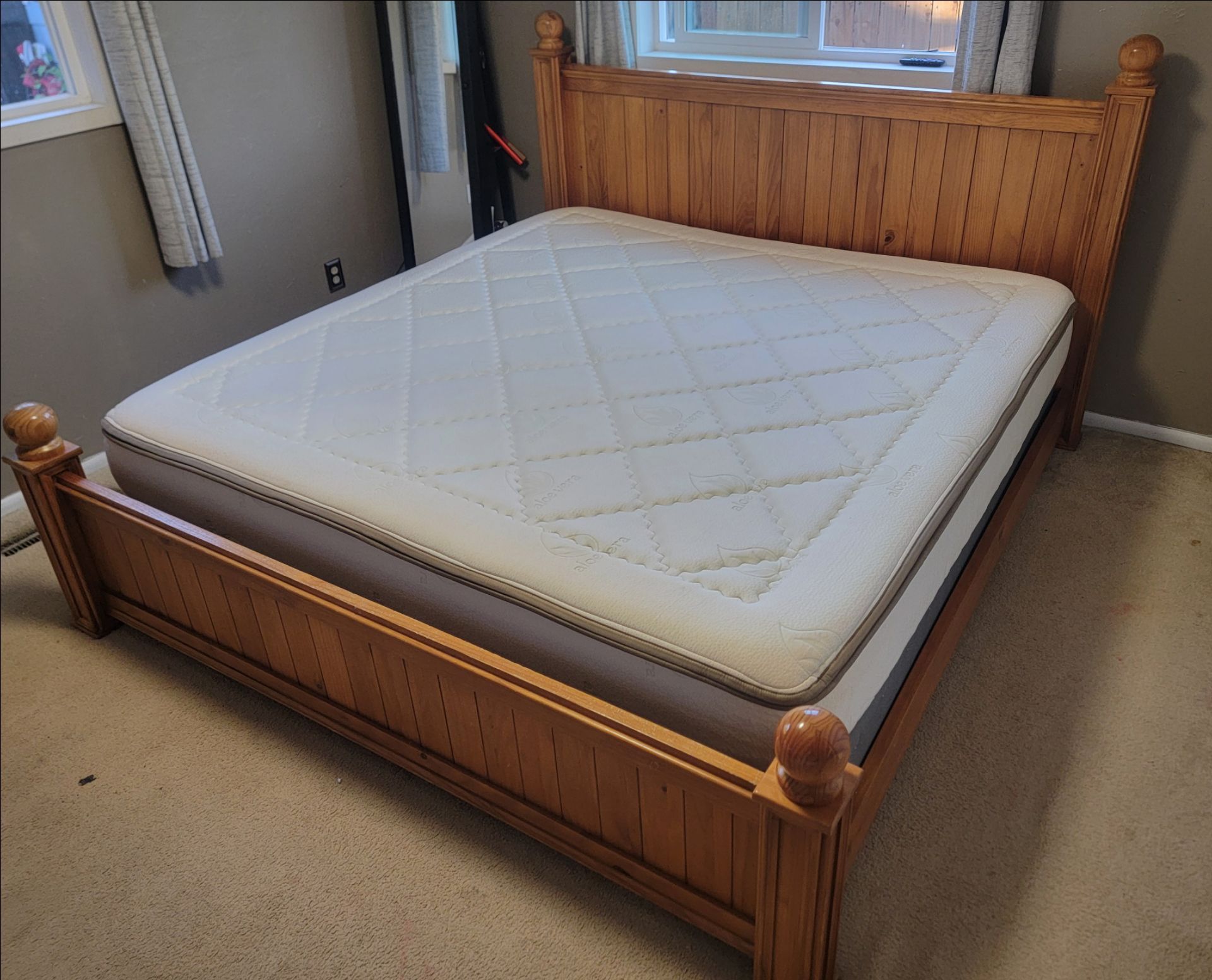 King size bed