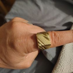 10k Men's Ring