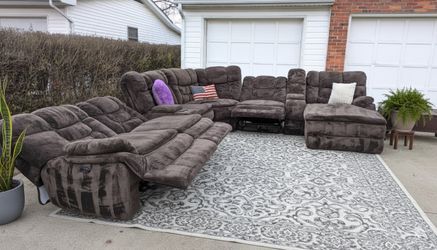 🛋️ 8 Pieces Sectional With Electric Recliners Free Delivery Deep Cleaned