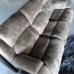Manual Reclining Sofa/Couch