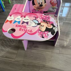 Minnie Mouse Desk