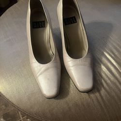 9  West Heels Size 8N