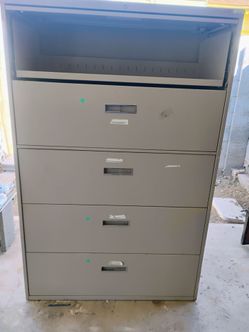Free file cabinet