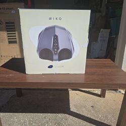 Miko Shiatsu Foot Massager with Heat Kneading and Rolling and Pressure Settings - 2 Wireless Remotes