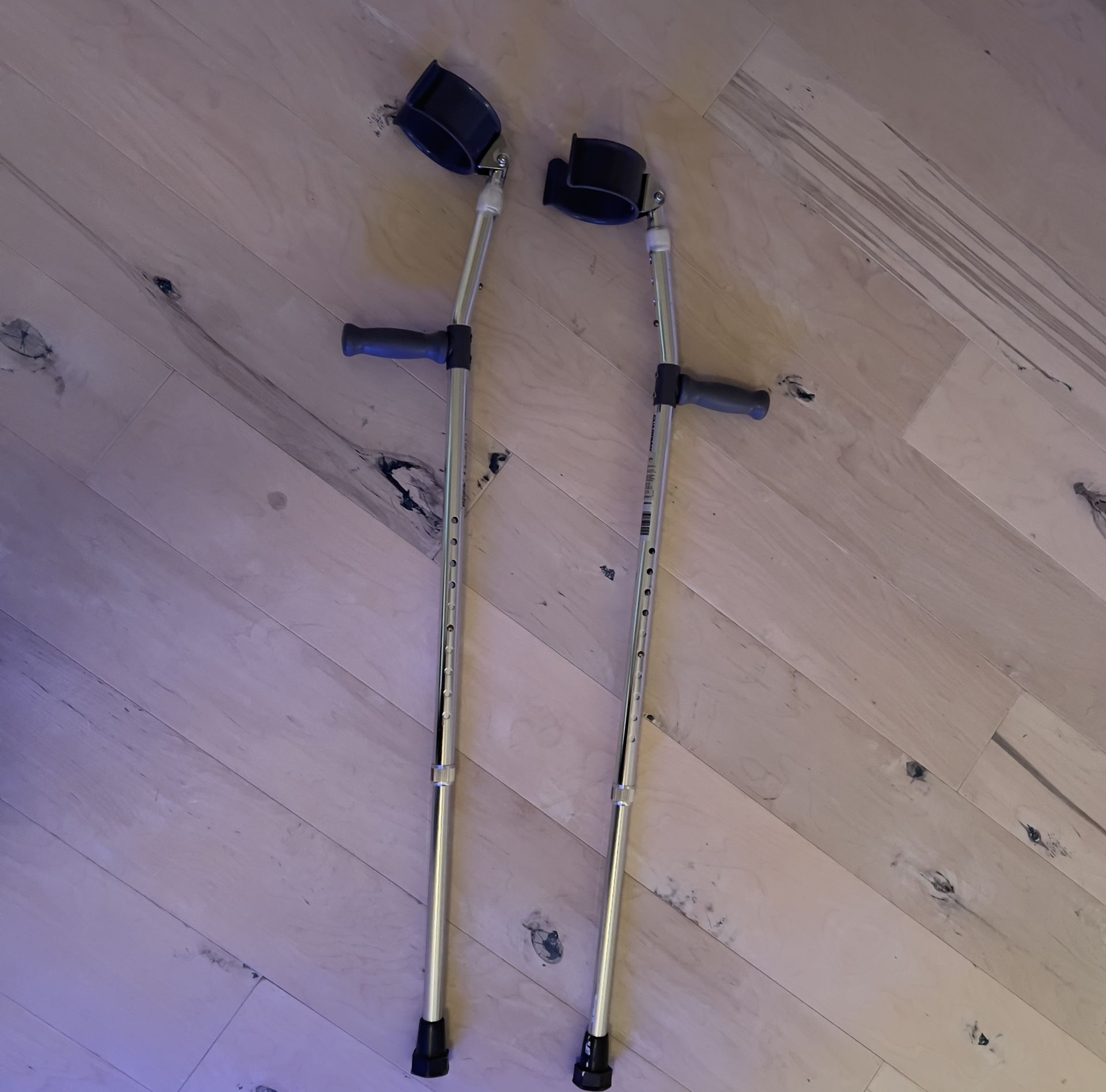 Medline Aluminum Forearm Crutches Adult 1 Pair