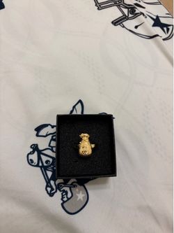 Gold money bag ring