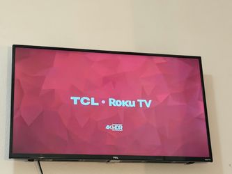 TLC - Roku Tv 43”