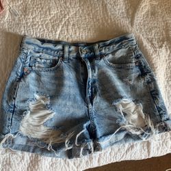 womens shorts