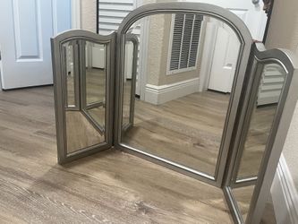 Vanity Mirror
