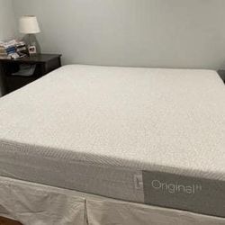 Casper Original Hybrid King Size Mattress And Bed Frame