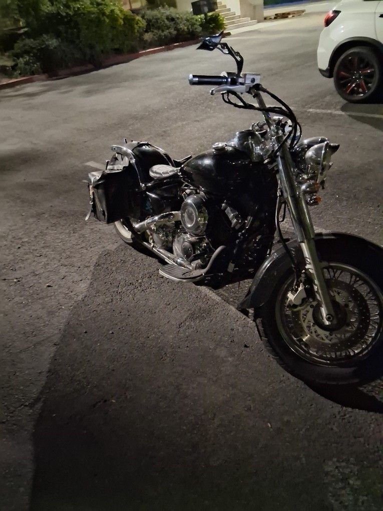 Yamaha Vstar 650