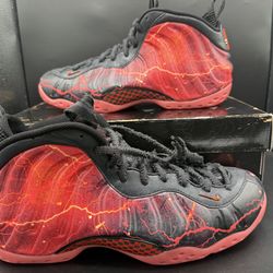 Nike Air Foamposite One x Stranger Things – Size 10.5 – IR7336-001