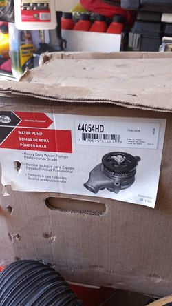 Water pump for caterpillar 1993