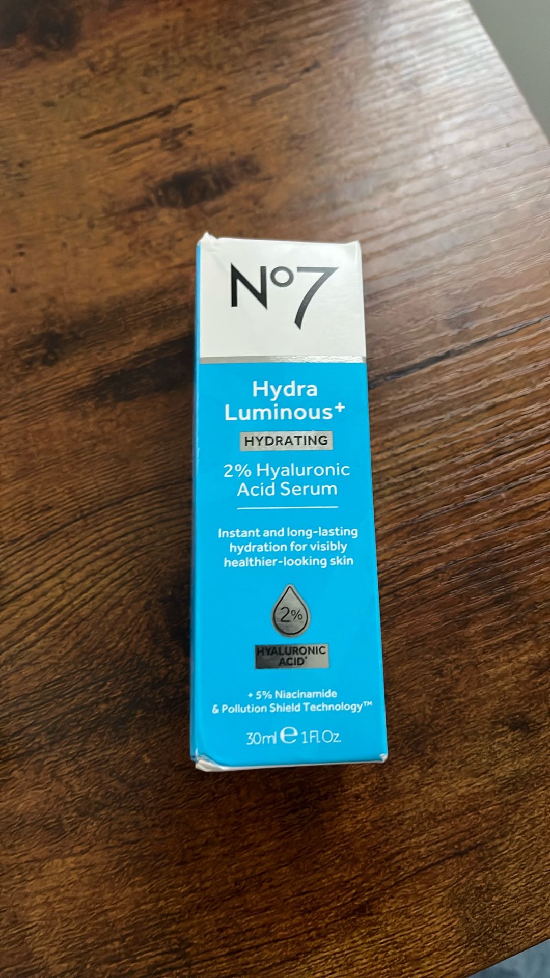 No7 Hydra Luminous +