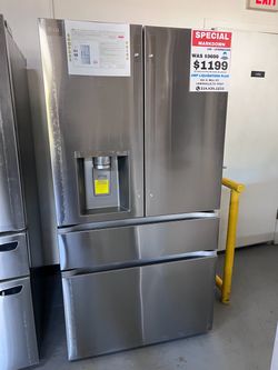 LG - LF29H8330S Refrigerator $1199 - Lewisville