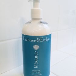 Crabtree & Evelyn La Source 🐚 Hydrating Body Lotion 16.9 FL. OZ. Too Seller! Great Mother’s Day 🎁 