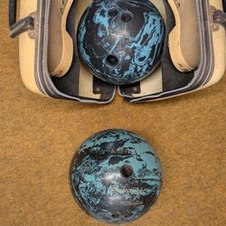 Bowling Balls 