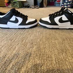 Nike Dunk Low - Panda - Size 6