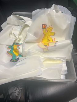 Children’s throw away bibs