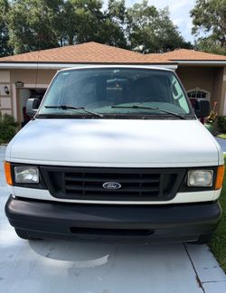 2006 Ford E-250