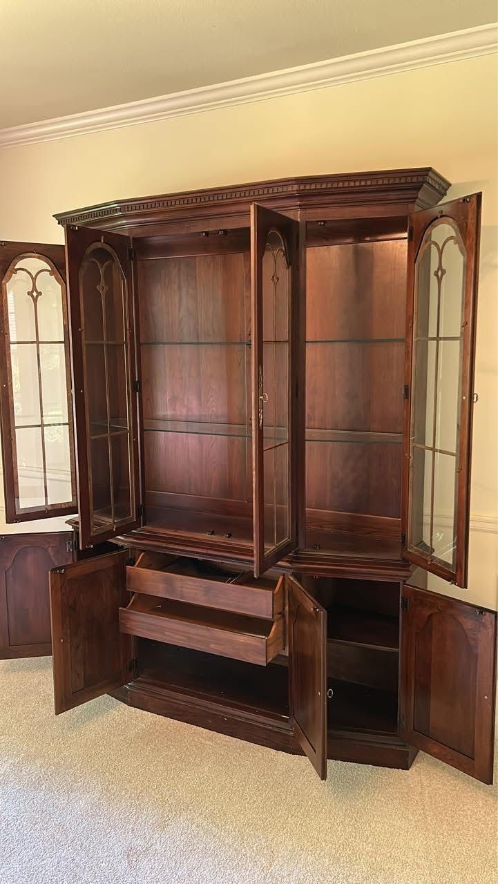 China Hutch