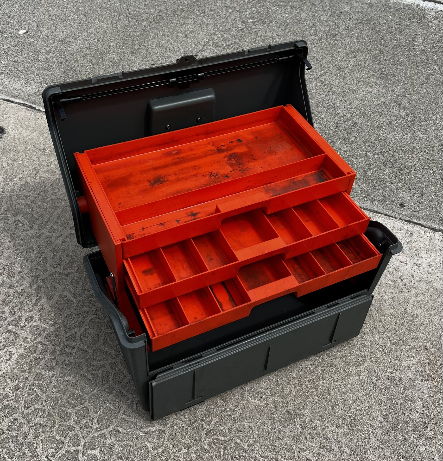 Small Carry Toolbox