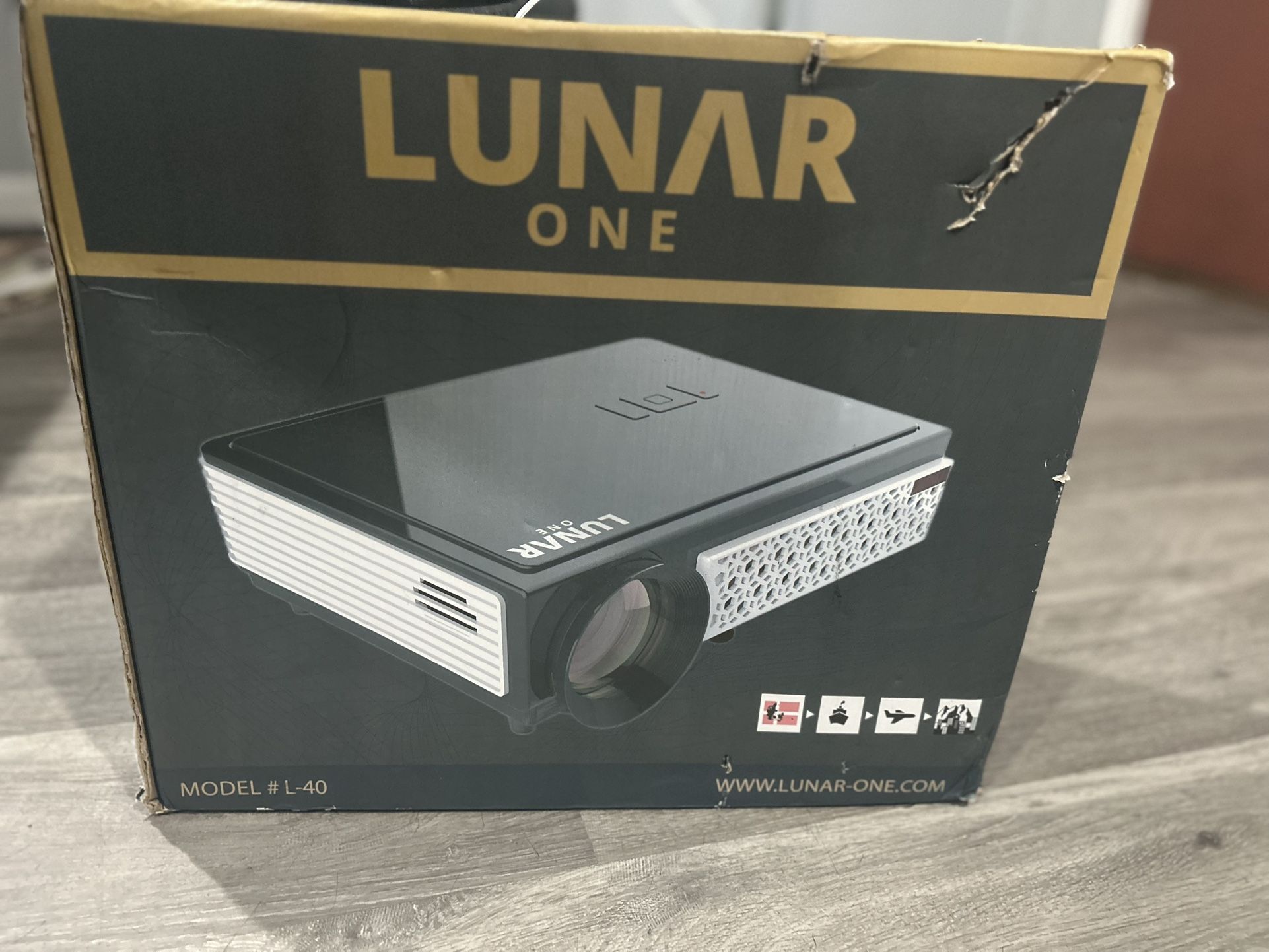 Lunar One Projector #L-40 & LUNAR ONE 72" 3D HD PROJECTOR SCREEN