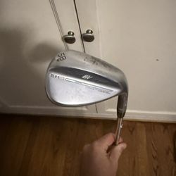 Titleist Vokey sm9 58 degree wedge