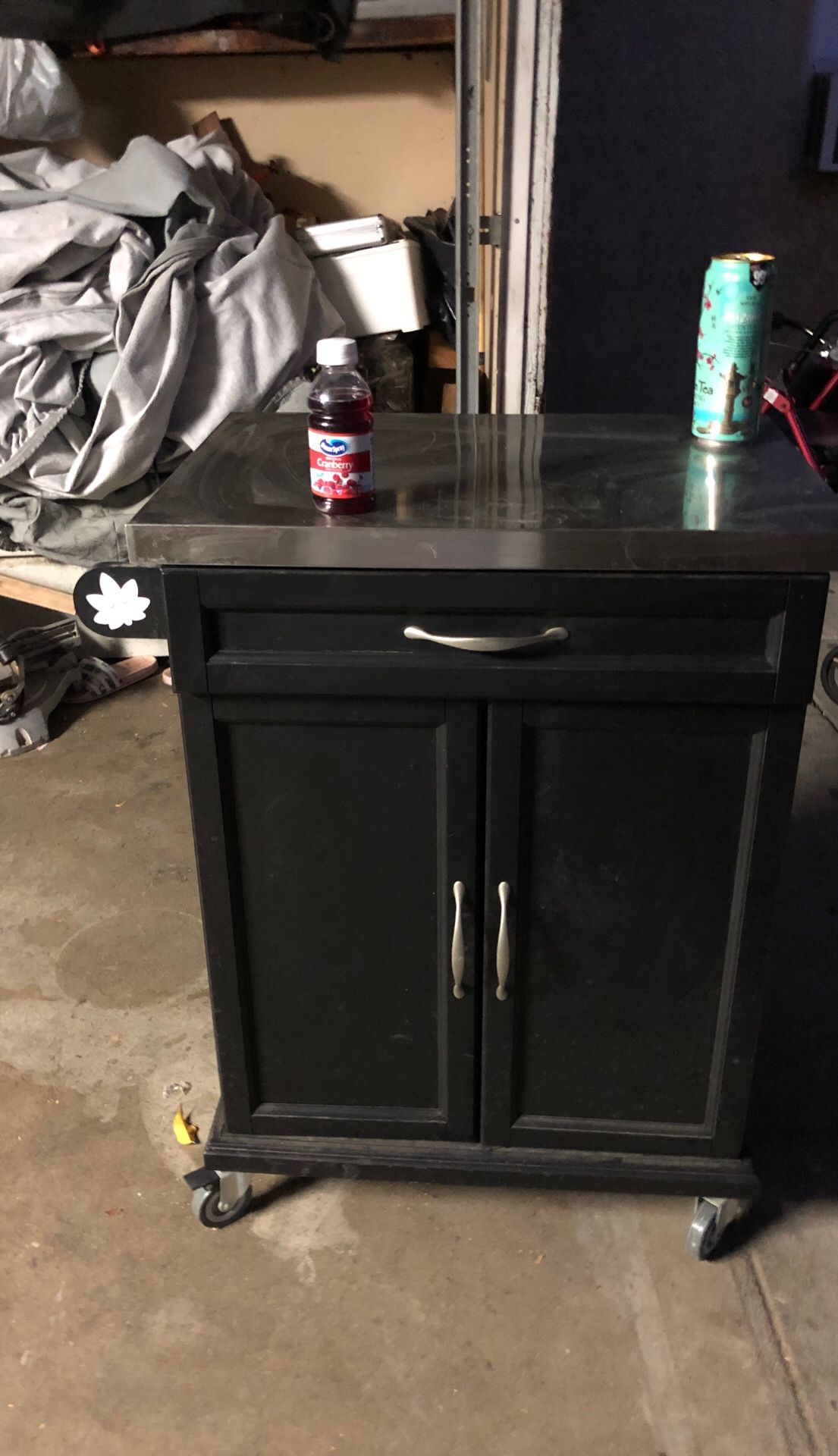 Kitchen island