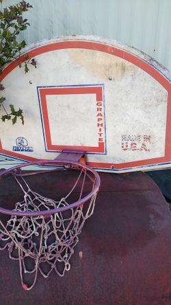 Basketball goal