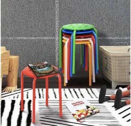 17.3in Plastic Stackable Stools Stack Nesting Stools Portable Colorful Decoration Chairs Round Chairs Flexible Seating Pack of 5