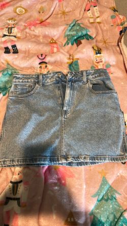 Denim skirt